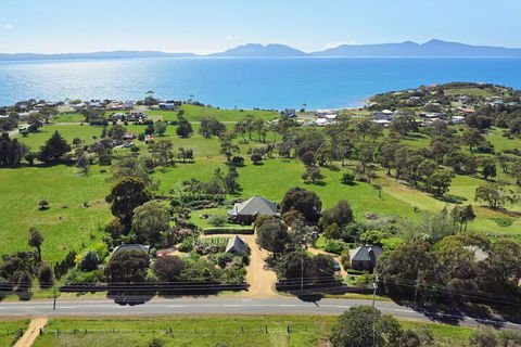 Wagners Cottages - Holiday Adelaide 1