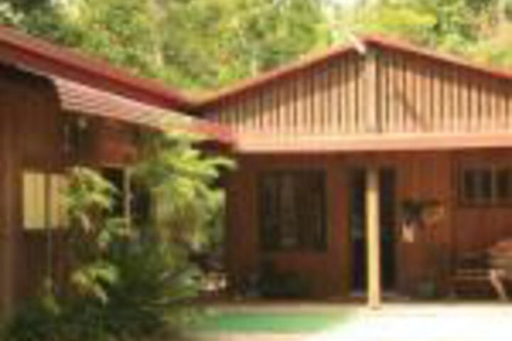 Mena Creek QLD Holiday Adelaide