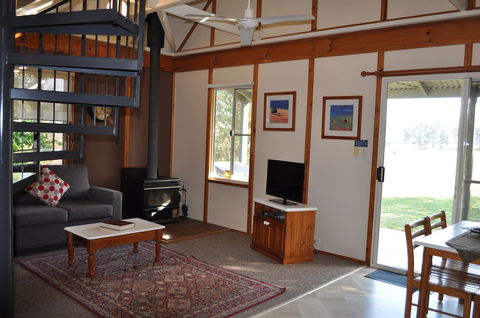 Bracken Ridge Villas - Holiday Adelaide 3