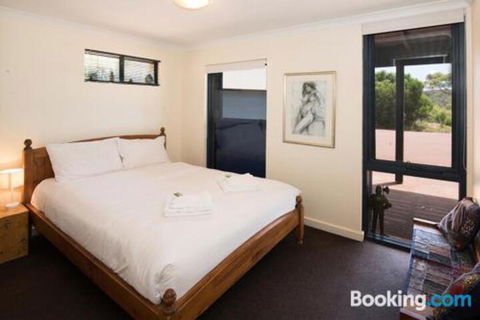 Pearl River Houses - Holiday Adelaide 5