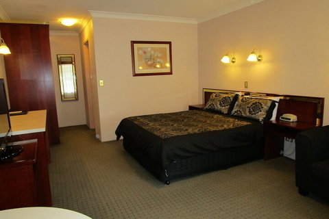 Southern Comfort Motor Inn - Holiday Adelaide 4