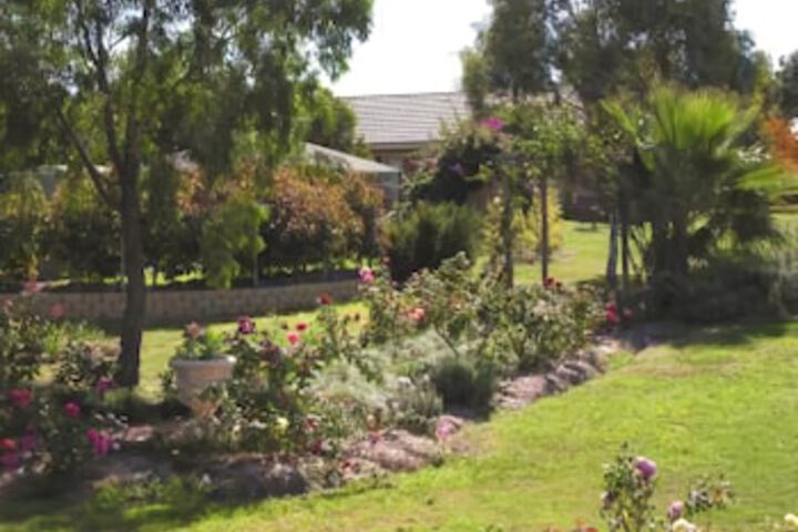 Rouchel Brook NSW Holiday Adelaide