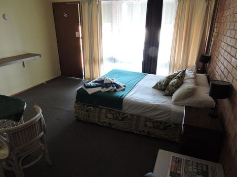 Pacific Motor Inn - Holiday Adelaide 2