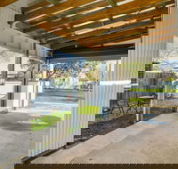 Benson House  Benson Lodge - Holiday Adelaide