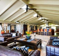 Trinity Beach Palace - Holiday Adelaide