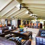 Trinity Beach Palace - Holiday Adelaide 1