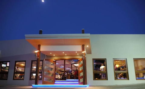 Park Beach Hotel Motel - Holiday Adelaide 2