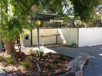Longbeach Apartments Coffin Bay - Holiday Adelaide 6