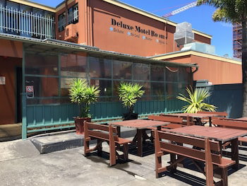 Harp Hotel - Holiday Adelaide 6