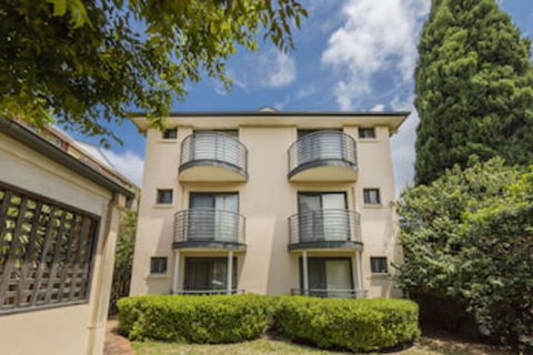 Waldorf Hornsby Residential Apartments - Holiday Adelaide 0
