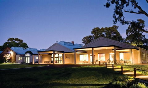 Serafino McLaren Vale - Holiday Adelaide 1