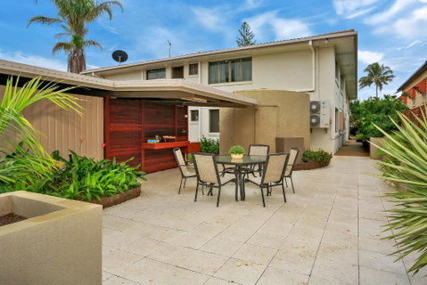 Nautilus Beachside Apartments - Holiday Adelaide 2