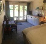 Pierrepoint Accommodation - Holiday Adelaide