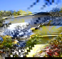 Mobys Beachside Retreat - Holiday Adelaide