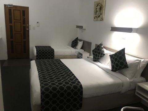 Coffs Shearwater Motel - Holiday Adelaide 1