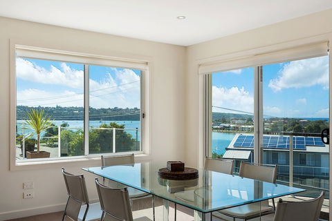 Oceanview Serenity - Holiday Adelaide 4