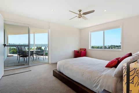 Oceanview Serenity - Holiday Adelaide 6