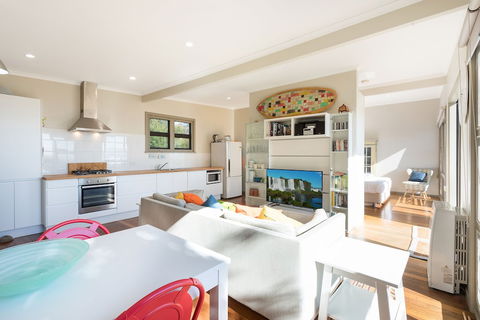 The Love Shack - Holiday Adelaide 3