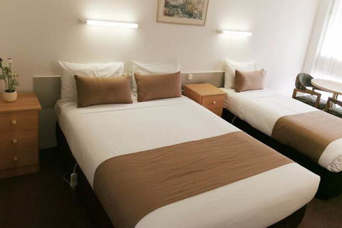 Eureka Lodge Motel - Holiday Adelaide 7