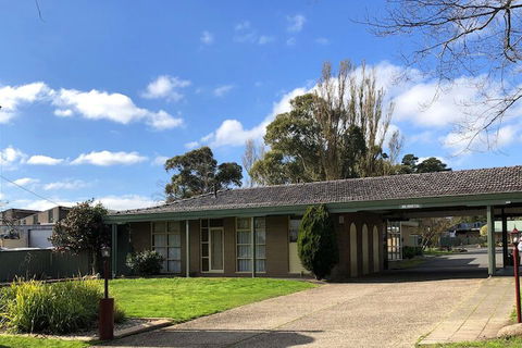 Eureka Lodge Motel - Holiday Adelaide 3