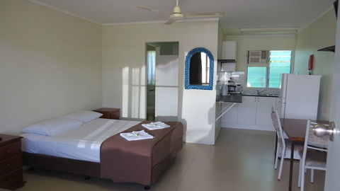 Cardwell At The Beach - Holiday Adelaide 3