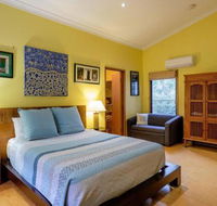 Five Bimba Tractor House - Holiday Adelaide