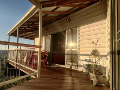 Eagles Nest - Holiday Adelaide 1