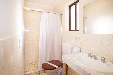 Augusta Budget Motel - Holiday Adelaide 5