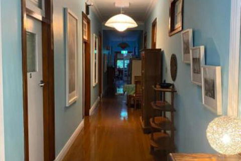 Babinda Quarters - Holiday Adelaide 3