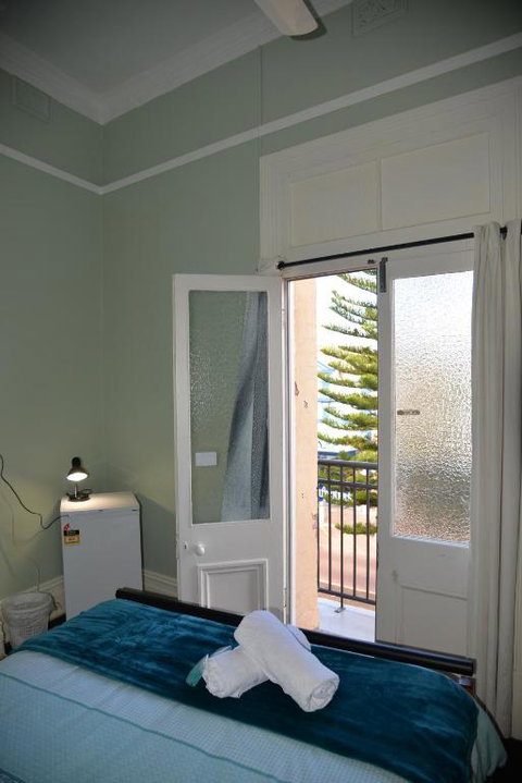 Geraldton Backpackers - Holiday Adelaide 6