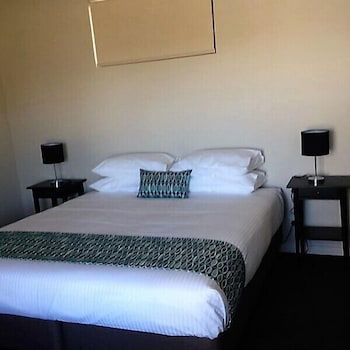 Emu Flat SA Holiday Adelaide