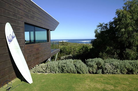 The Roozen Residence - Holiday Adelaide 1