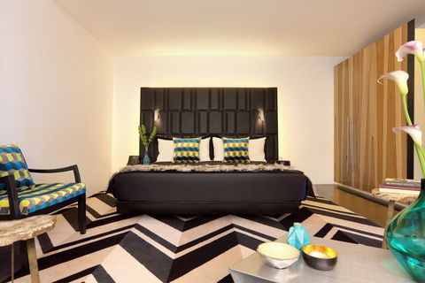 Adelphi Hotel - Holiday Adelaide 17