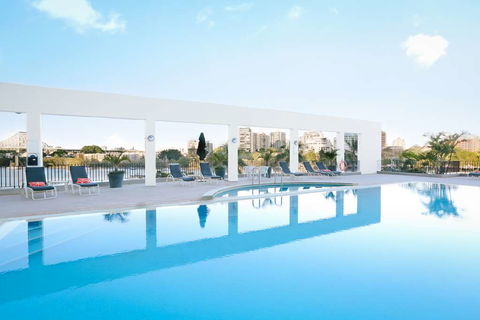 The Stamford Plaza Brisbane - Holiday Adelaide 5