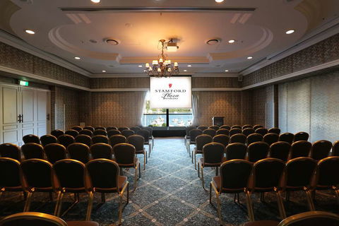 The Stamford Plaza Brisbane - Holiday Adelaide 7