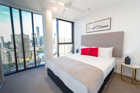 Arise Brisbane One - Holiday Adelaide 1