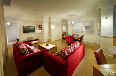 Royal Albert Hotel - Holiday Adelaide 11