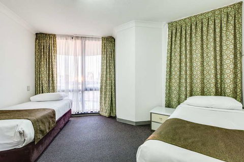 Hillcrest Central Apartment Hotel - Holiday Adelaide 5