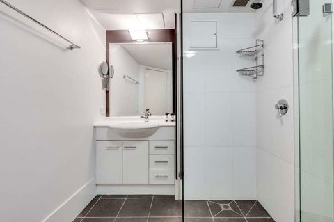 Hillcrest Central Apartment Hotel - Holiday Adelaide 6
