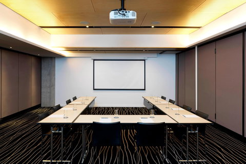 Four Points by Sheraton Brisbane - Holiday Adelaide 5