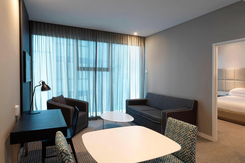 Four Points by Sheraton Brisbane - Holiday Adelaide 11