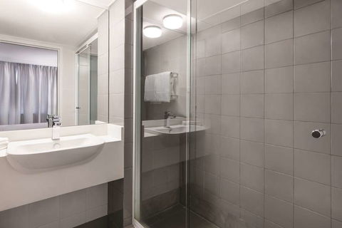 Rendezvous Hotel Perth Central - Holiday Adelaide 9