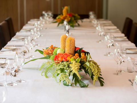 Novotel Canberra - Holiday Adelaide 12