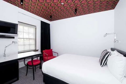 Peppers Gallery Hotel, Canberra - Holiday Adelaide 2