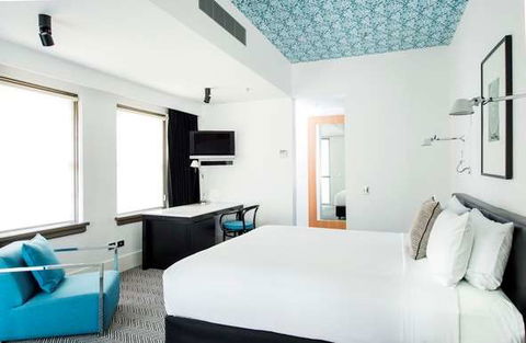 Peppers Gallery Hotel, Canberra - Holiday Adelaide 13