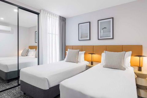 Punthill Essendon North - Holiday Adelaide 8