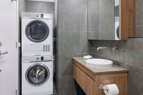 Punthill Essendon North - Holiday Adelaide 16