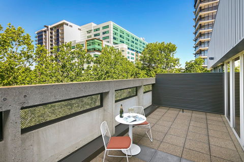 Quest Canberra City Walk - Holiday Adelaide 3