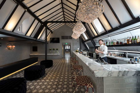 Mayfair Hotel - Holiday Adelaide 15