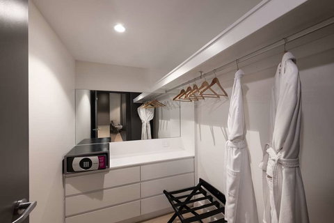 Hilton Adelaide - Holiday Adelaide 16